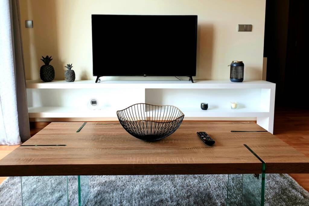 Hill & Sea House Apartment Ribeira Grande Bagian luar foto